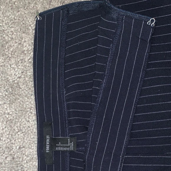 Forever 21 High Waisted Striped Pants - Picture 2 of 3